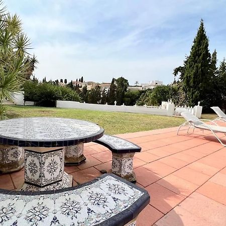 Villa Scenic With Private Pool - Sleeps 8 มิฮาส ภายนอก รูปภาพ